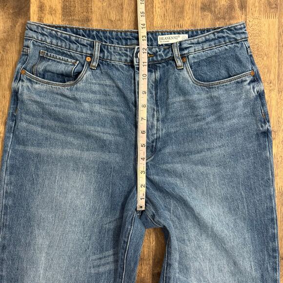 Blank NYC Howard Mid-Rise Loose Fit Distressed Denim Jean Blue Women's Size 31 - Picture 4 of 9
